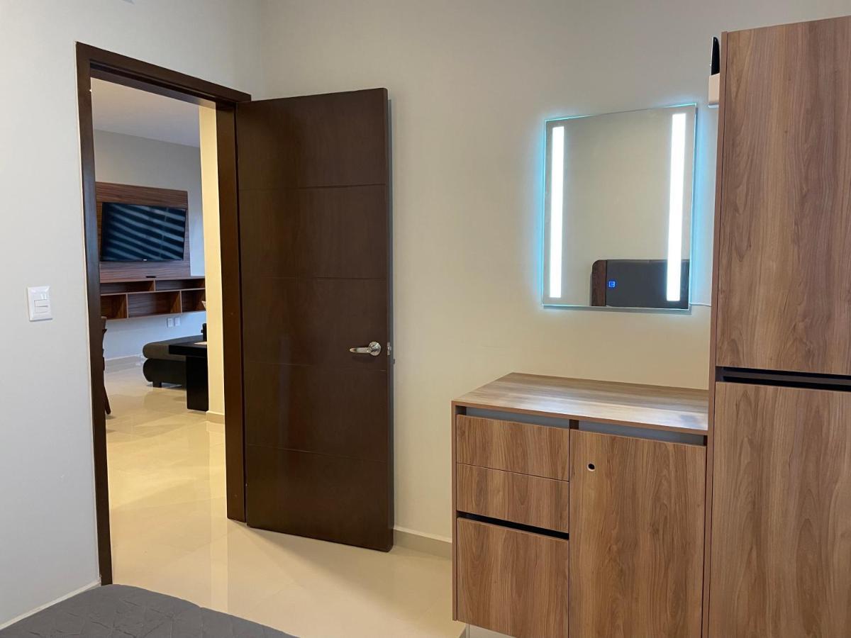 Paseo Lomas, Muy Centrico Y Equipado A 5 Min Playa Appartement Mazatlán Buitenkant foto
